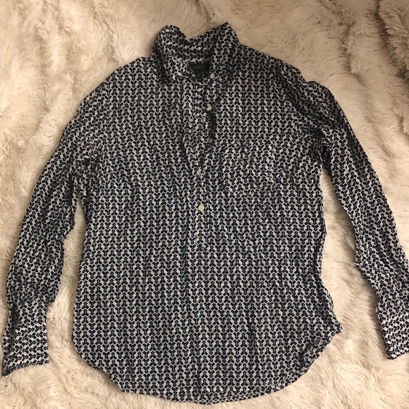 J. Crew blouse gently used size 4 - Picture 1 of 3